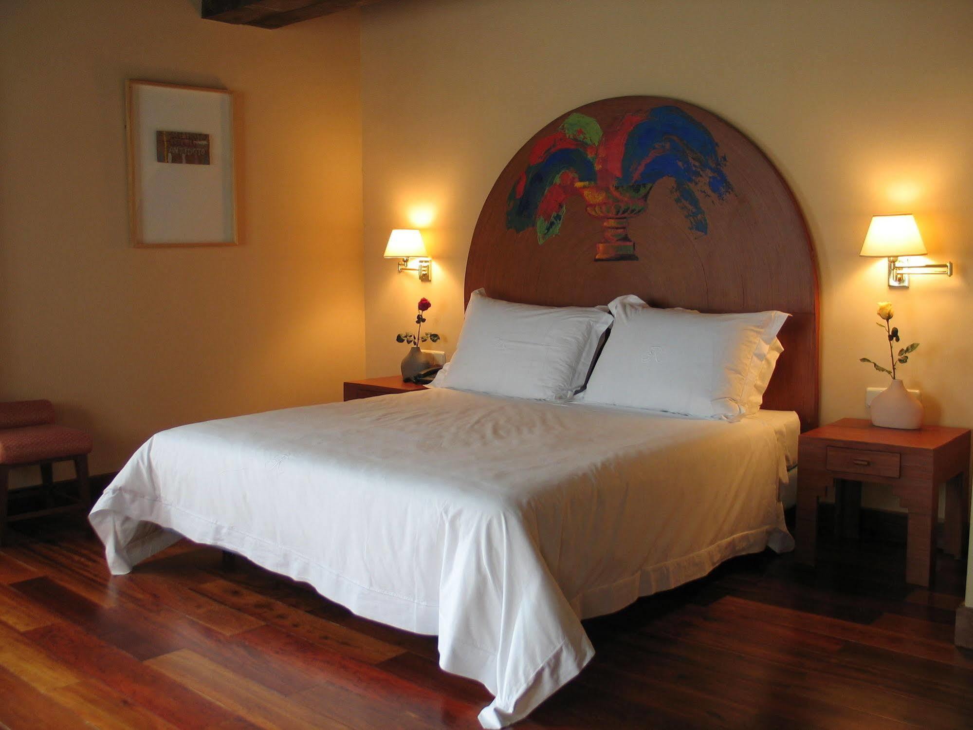 Hotel El Rancho 4*