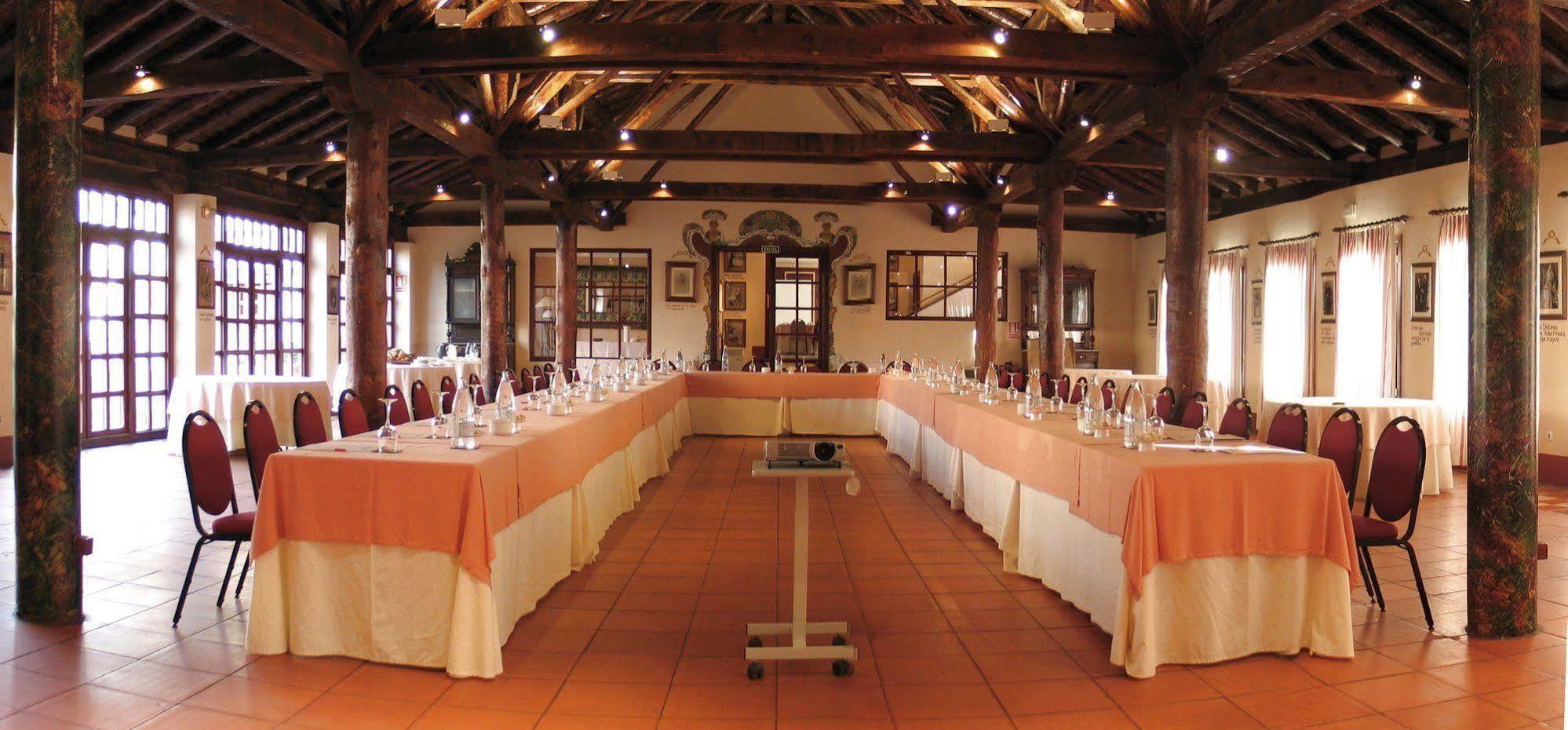 El Rancho Hotel 4*